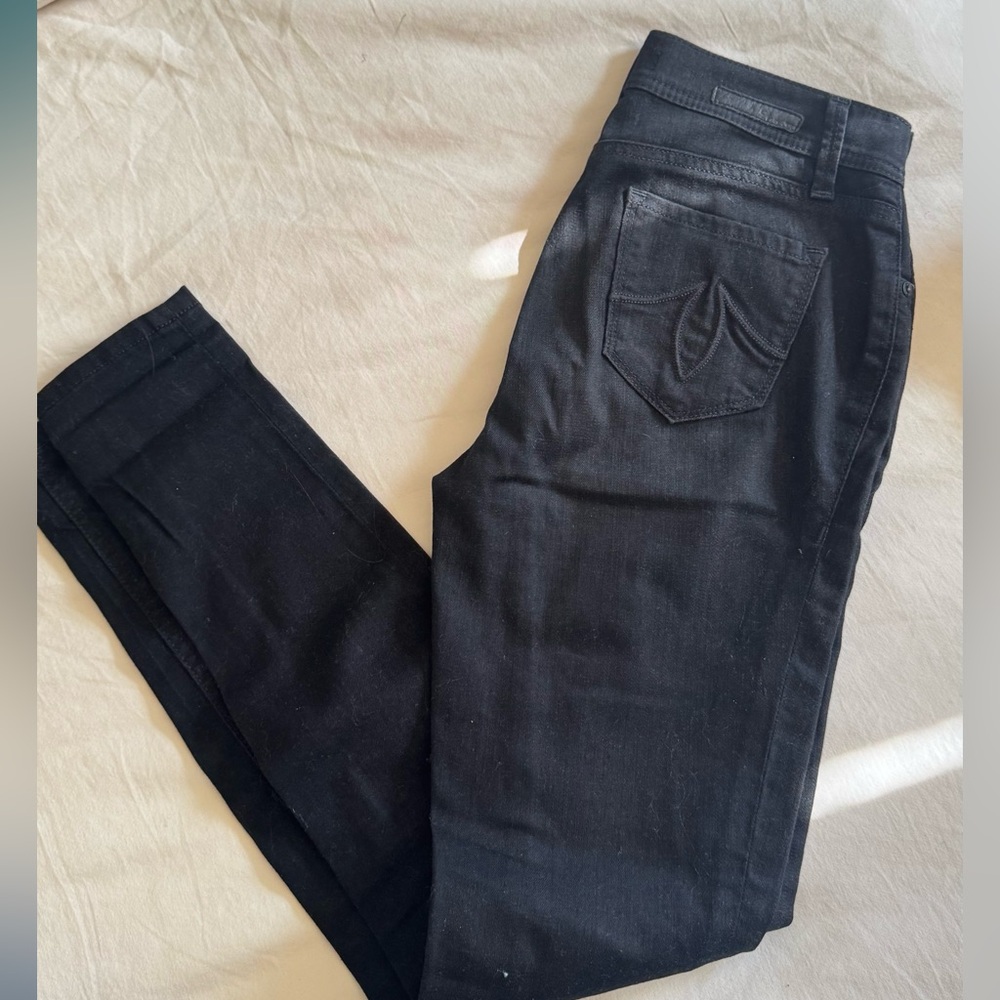 Level 99 Classic Black Women's Jeans